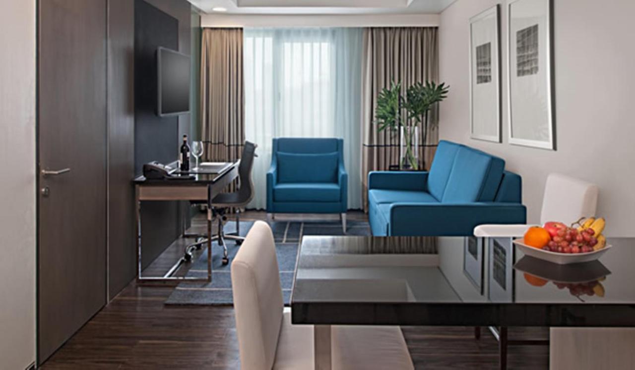 Seda Bonifacio Global Hotel 4*